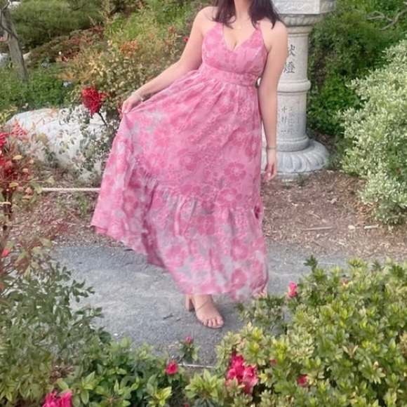 Feeling Like Forever Rose Jacquard Organza Lace-Up Midi Dress - Picture 6 of 12